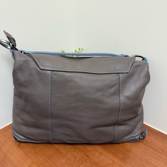 GABS Crossbody Messager Bag  Made In ITALY Gray soft  Leather EUC - Picture 4 of 16